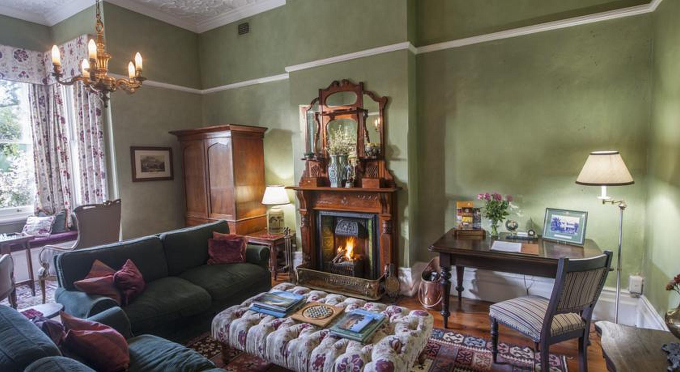 Hacklewood Hill Country House Port Elizabeth Bagian luar foto